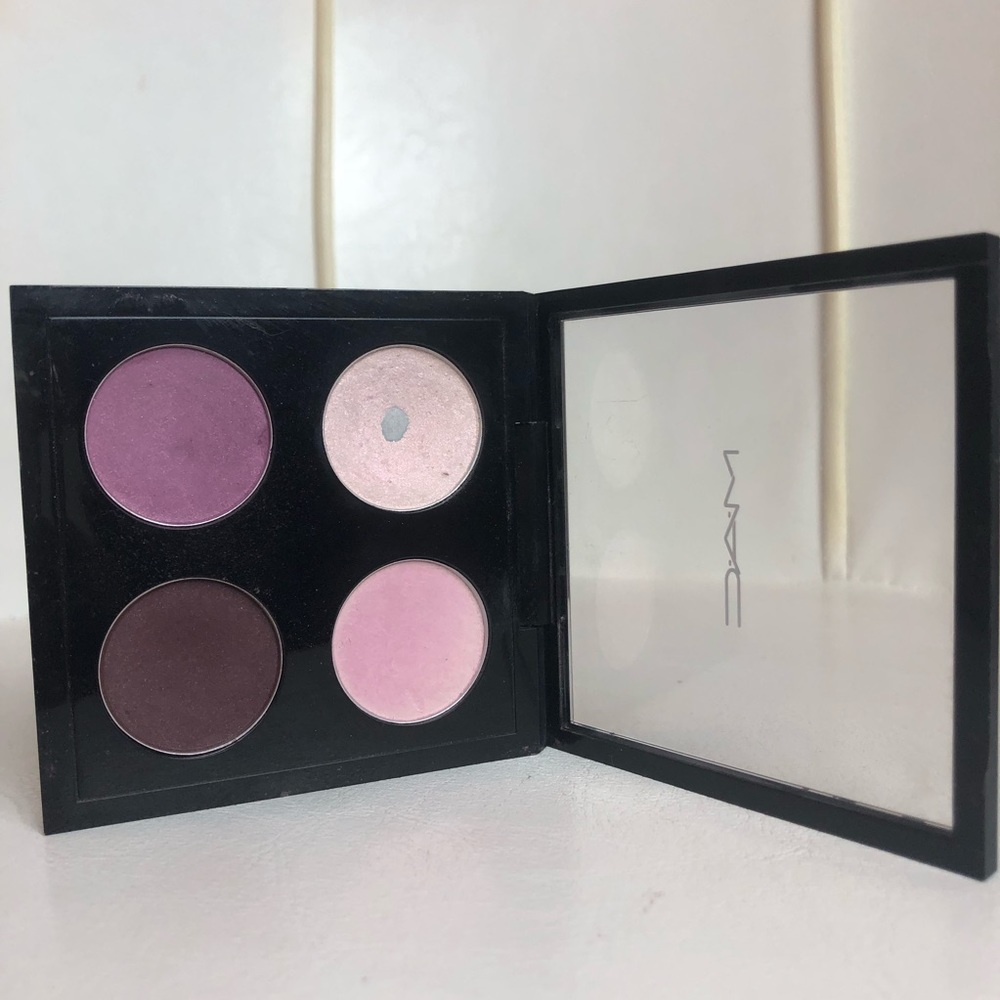 MAC Cosmetics Eyeshadow Pallet